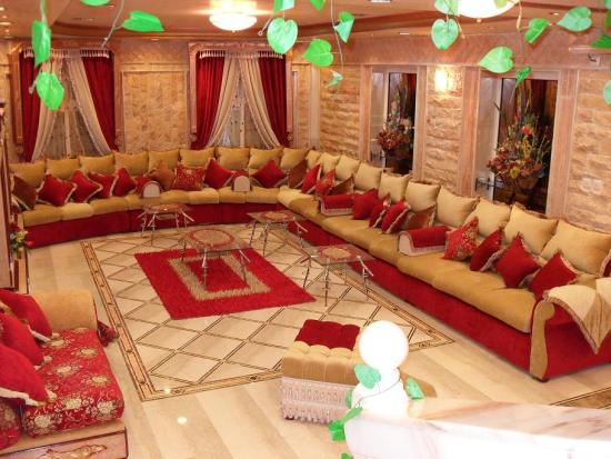 شركة تنظيف مجالس بصفوي